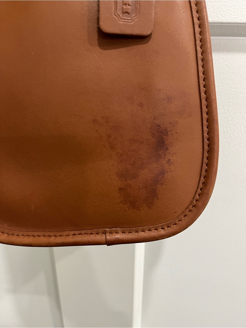 Coach Vintage Leather Scooter side pack in  Brown - Picture 2 of 10